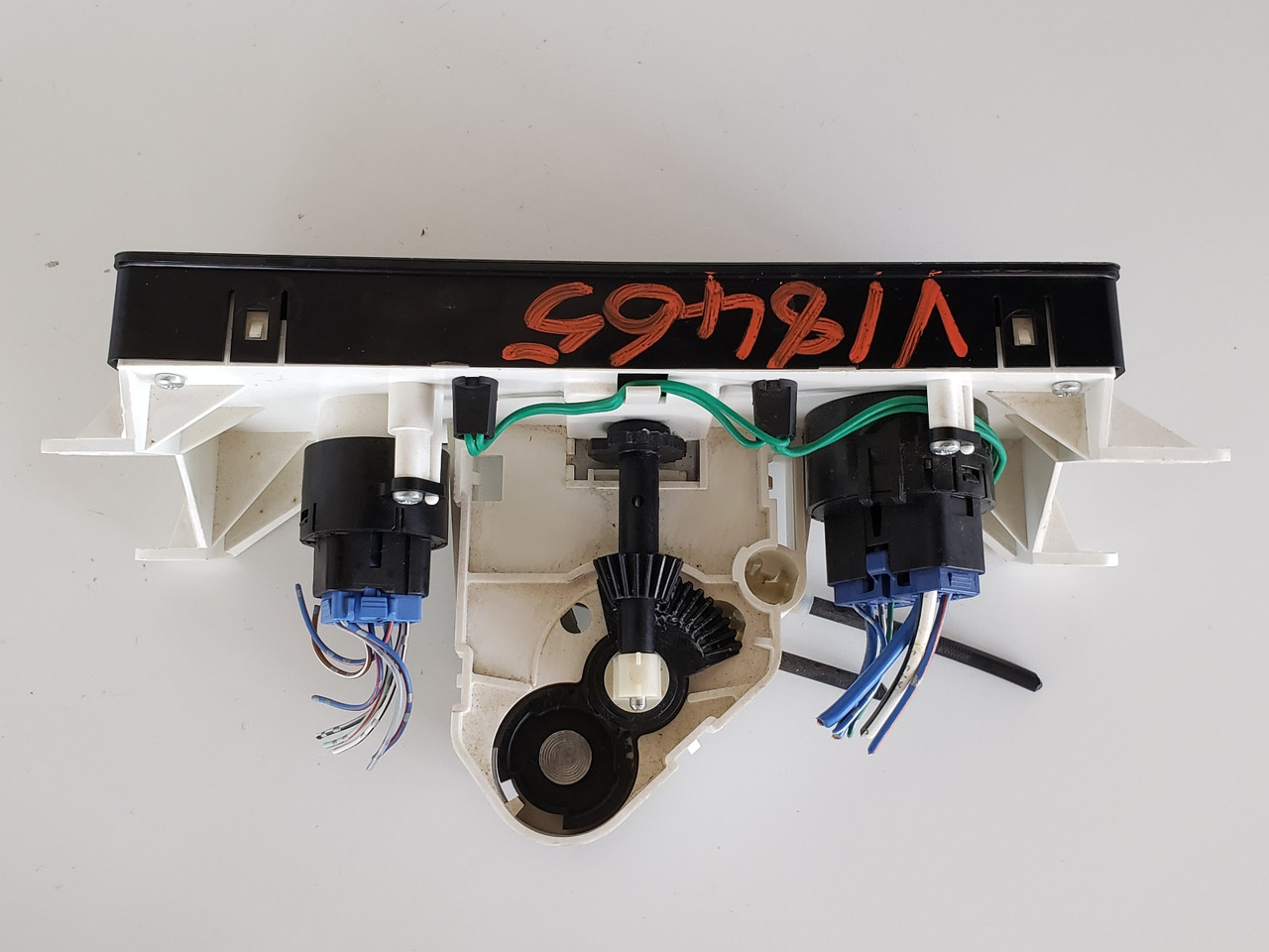 95-98 Toyota Avalon Climate Control Panel Temperature Unit A/C Heater