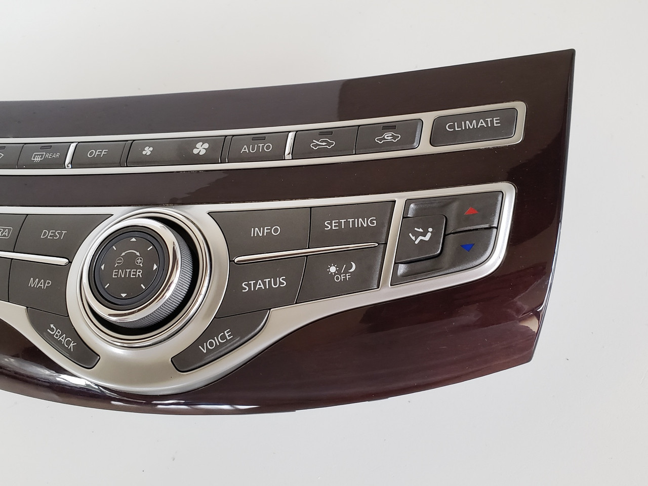 15-17 Q70 283954AM2A Audio Info & Navigation Climate Control Panel Unit 15-17 Q70 283954AM2A Audio Info & Navigation Climate Control Panel Unit