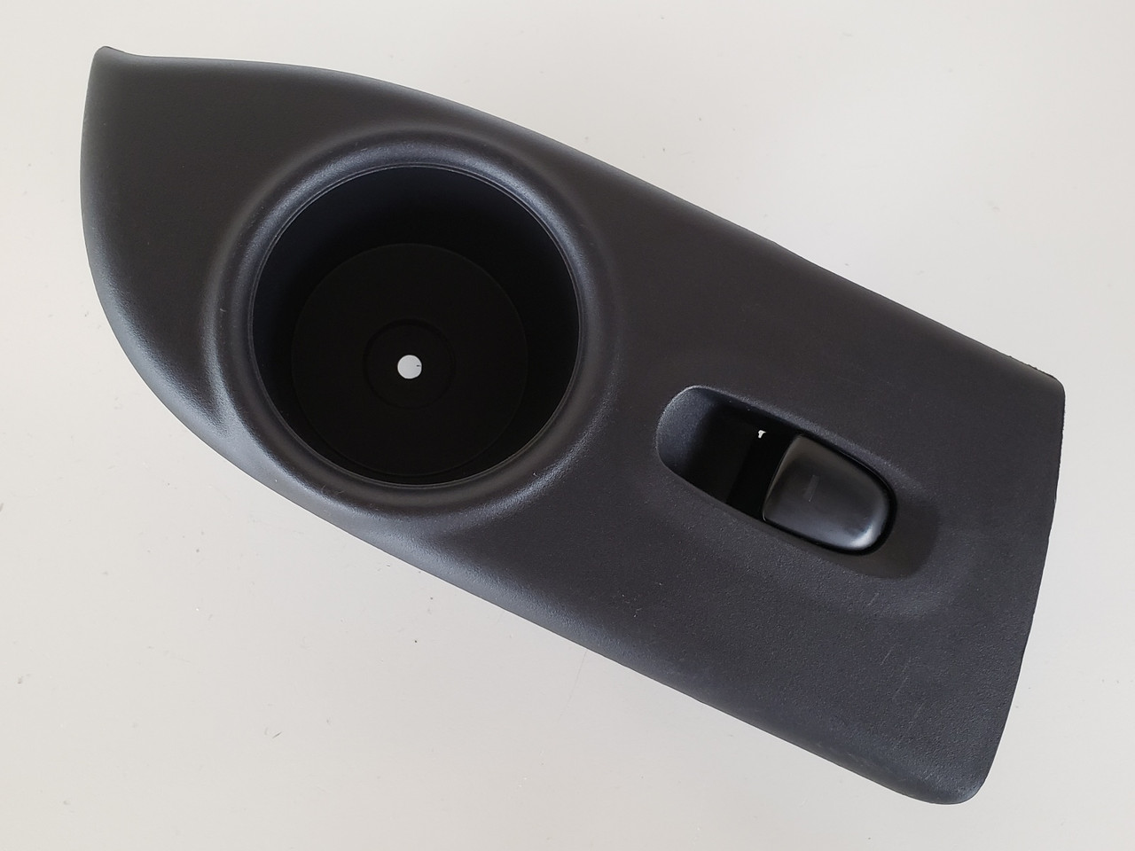 13-19 Nissan Pathfinder 82960 3KA0AX Right Front Passenger Window Switch OEM 13-19 Nissan Pathfinder 82960 3KA0AX Right Front Passenger Window Switch OEM