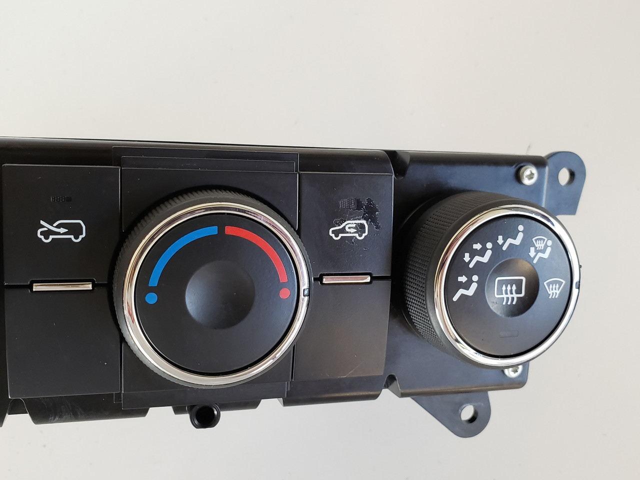 07-09 Chevy Equinox 25775633 Climate Control Panel Temperature