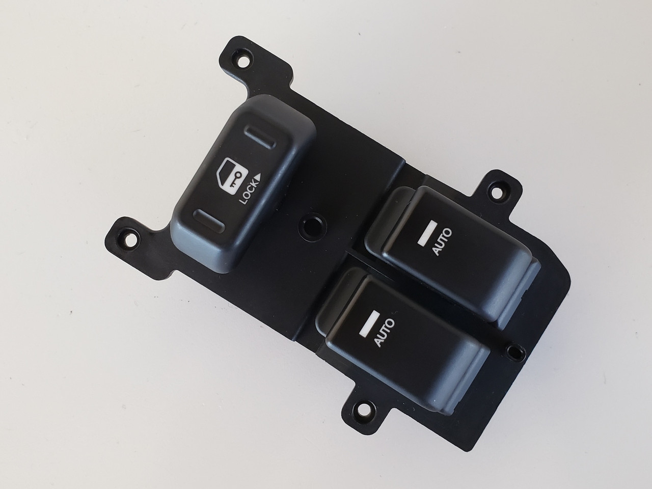 13-16 Genesis Coupe 93570-2M310 Drivers Side Left Master Window Switch OEM