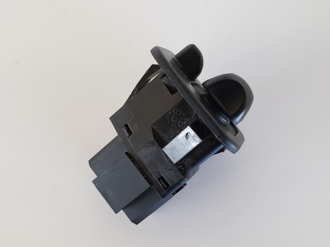 99-05 Ford F-250 F250 3C3T-17B676-AAW Drivers Side Left Master Mirror Switch OEM