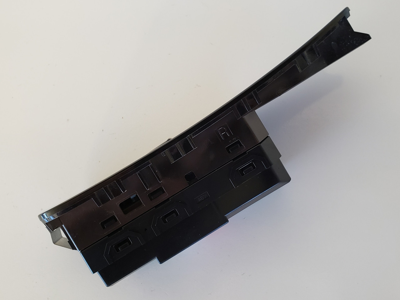 08-14 Genesis Sedan 93580-3M300PB2 Right Rear Passenger Window Switch OEM