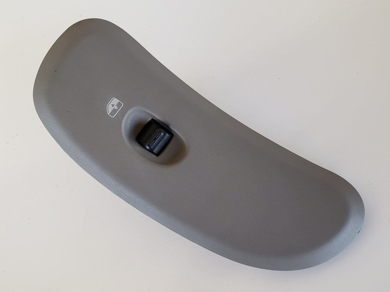 01-07 Chrysler Town & Country 0SB731L5AB Right Front Passenger Window Switch OEM