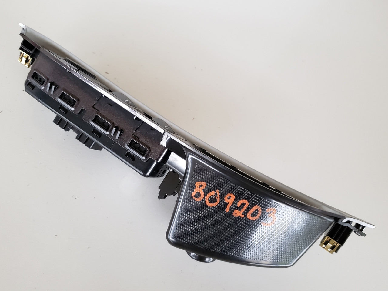 16 Chevy Malibu 23326296 Drivers Side Left Master Window Switch OEM 16 Chevy Malibu 23326296 Drivers Side Left Master Window Switch OEM