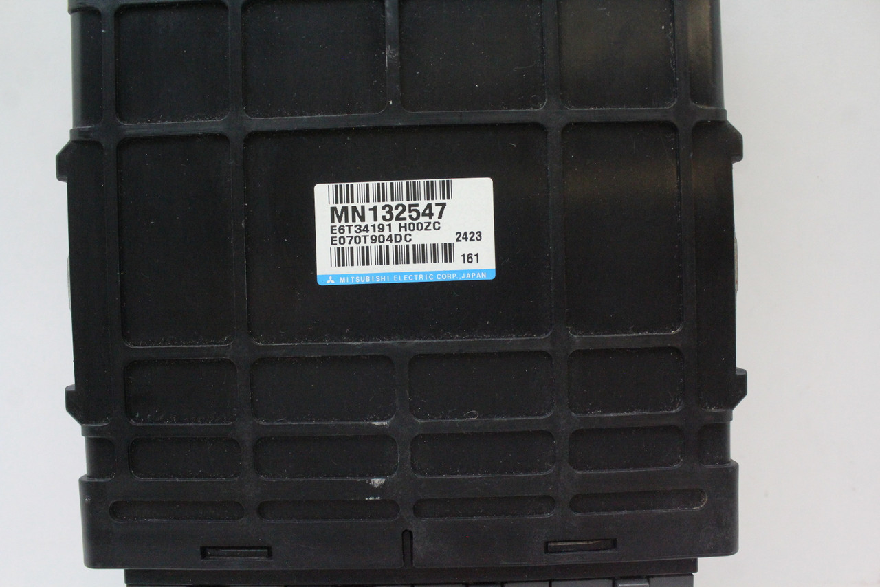 2002 02 Mitsubishi Galant MN132547 Computer Engine Control ECU ECM EBX Module