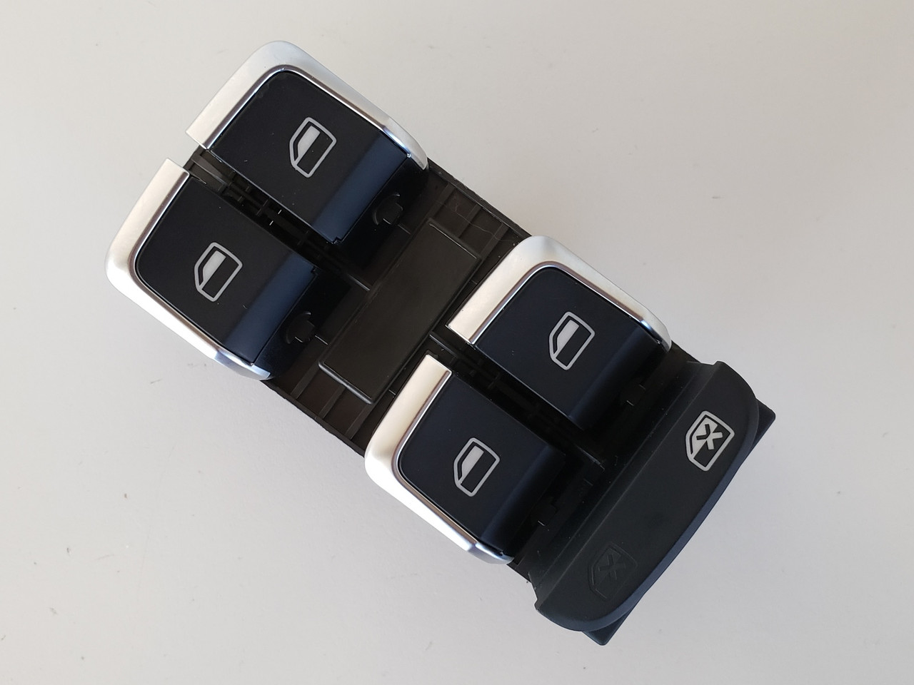 15-17 Audi Q3 8U0959851 Drivers Side Left Master Window Switch OEM