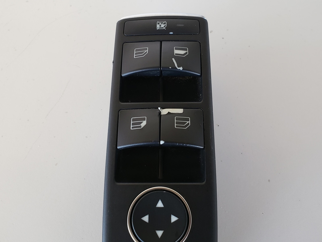 11-14 Mercedes C300 A 204 905 53 02 Drivers Side Left Master Window Switch OEM