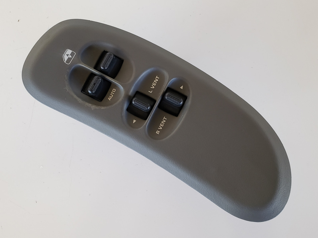 01-03 Dodge Caravan 04685732AC Drivers Side Left Master Window Switch OEM