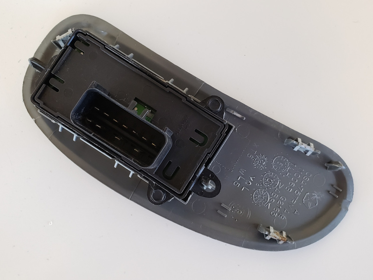 01-03 Dodge Caravan 04685732AC Drivers Side Left Master Window Switch OEM