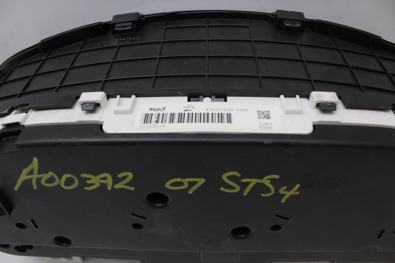 2007 07 Cadillac STS 25779665 Speedometer Head Instrument Cluster Gauges 108K