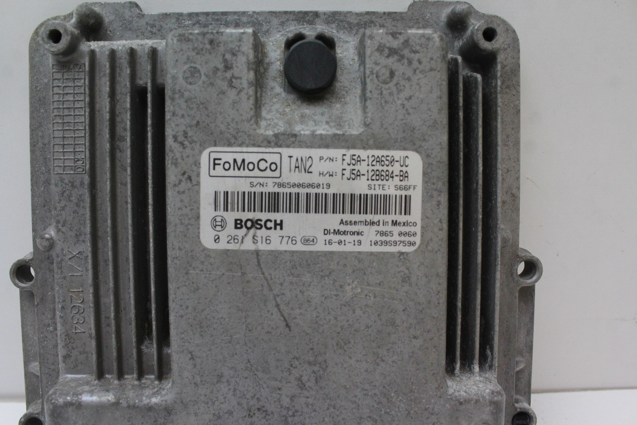 15 16 Ford Escape FJ5A-12A650-BA Computer Engine Control ECU ECM EBX Module 15 16 Ford Escape FJ5A-12A650-BA Computer Engine Control ECU ECM EBX Module