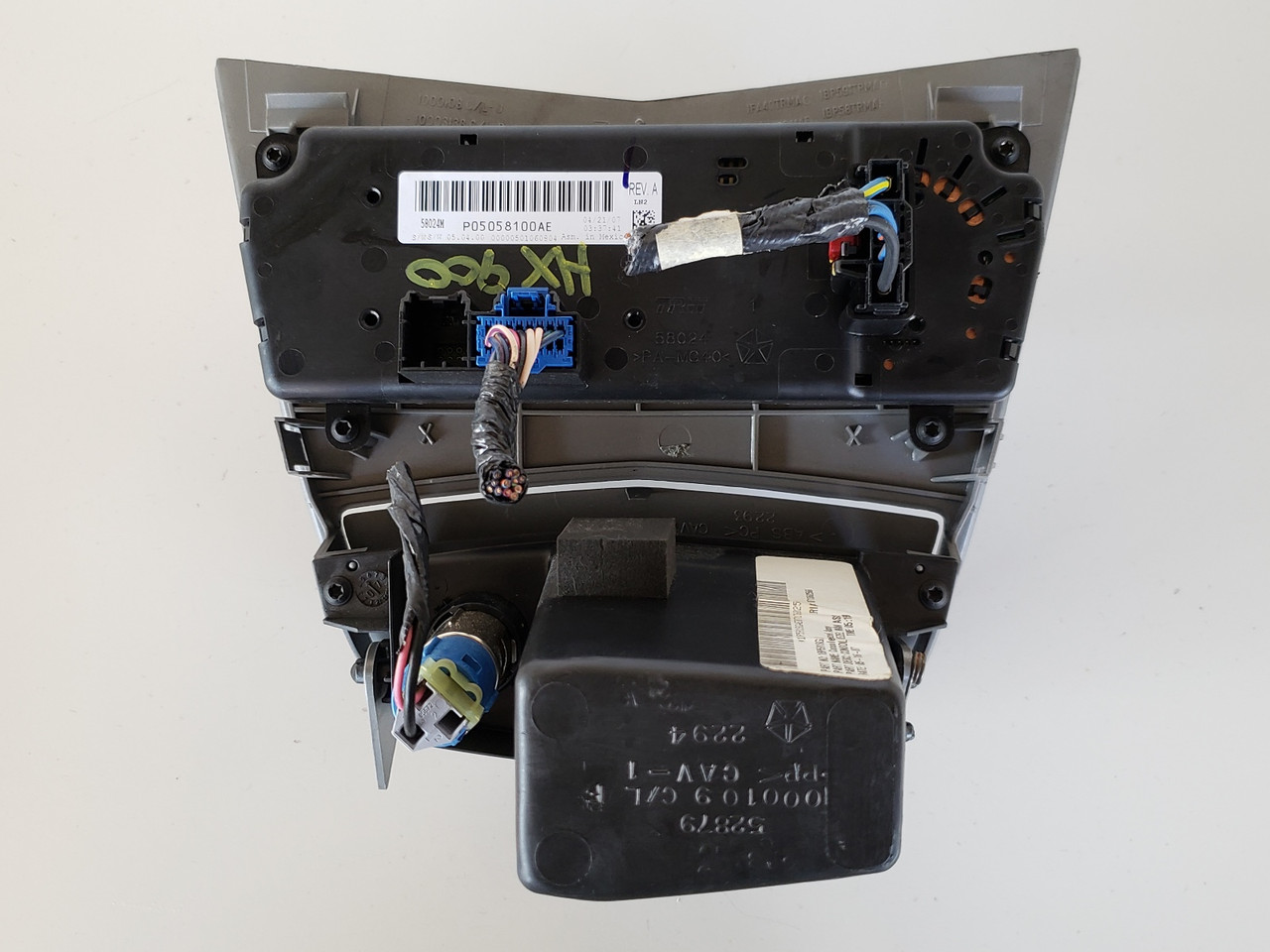 08 Dodge Avenger 05058100AE Climate Control Panel Temperature Unit A/C Heater