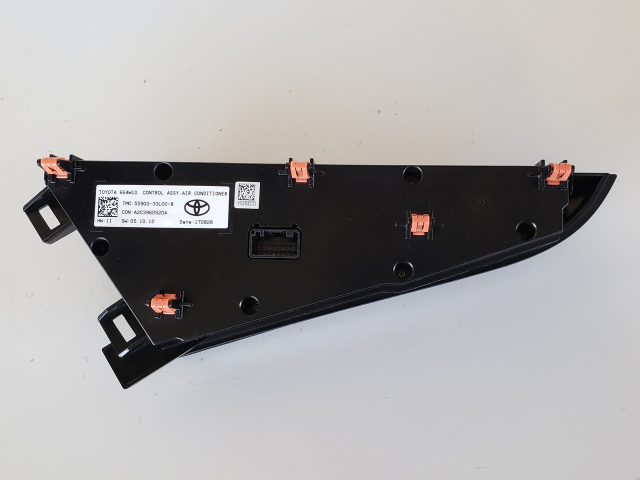 18-19 Camry 55900-33L00-B Climate Control Panel Temperature Unit A/C Heater 18-19 Camry 55900-33L00-B Climate Control Panel Temperature Unit A/C Heater