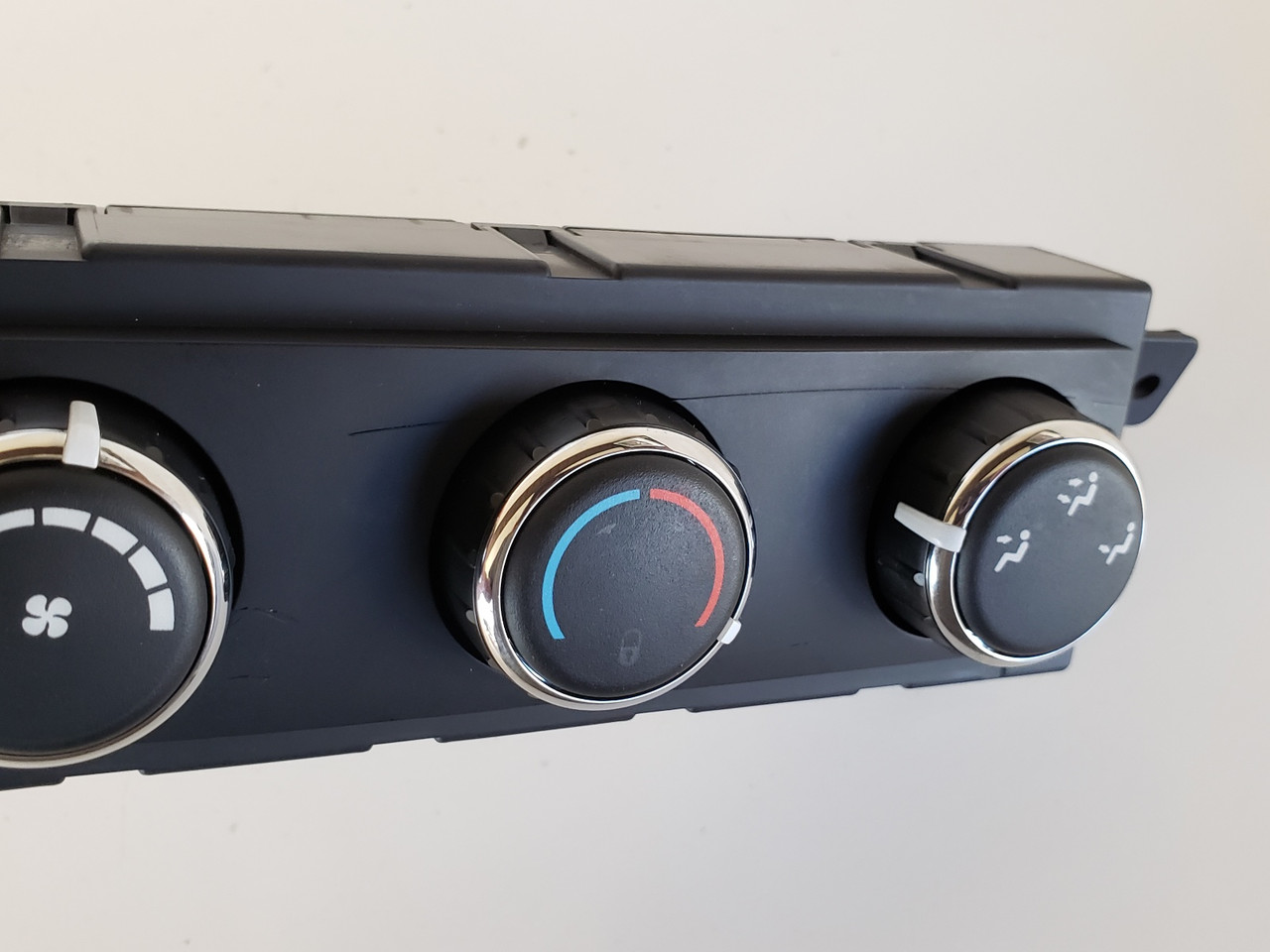 08-10 Caravan 55111810AA Rear Climate Control Panel Temperature Unit A/C Heater