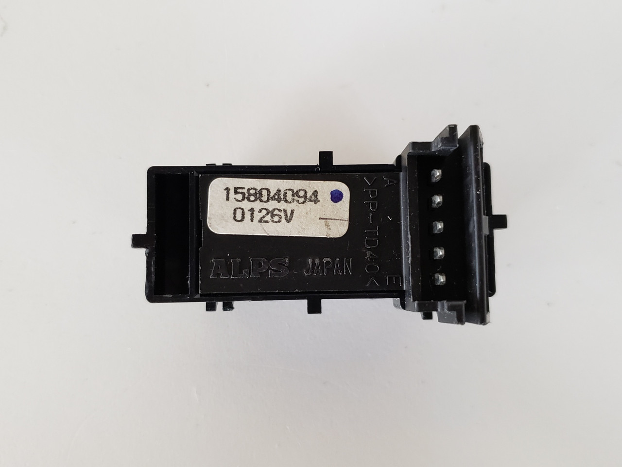 07-13 Gmc Sierra 1500 15804094 Door Lock Switch OEM - Seabreeze