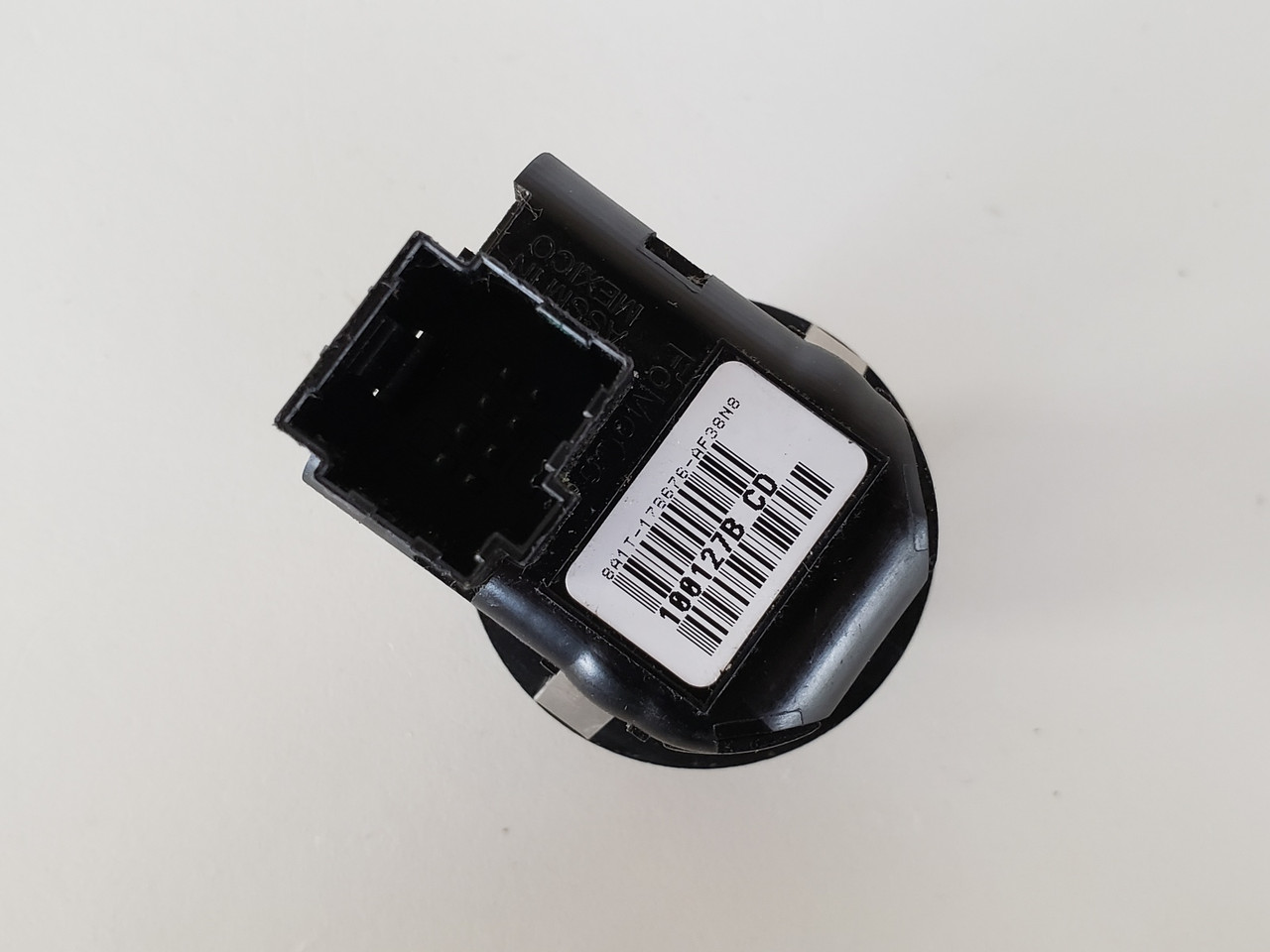 10-12 Lincoln MKZ 8A1T-17B676-AF38N8 Mirror Switch OEM 10-12 Lincoln MKZ 8A1T-17B676-AF38N8 Mirror Switch OEM