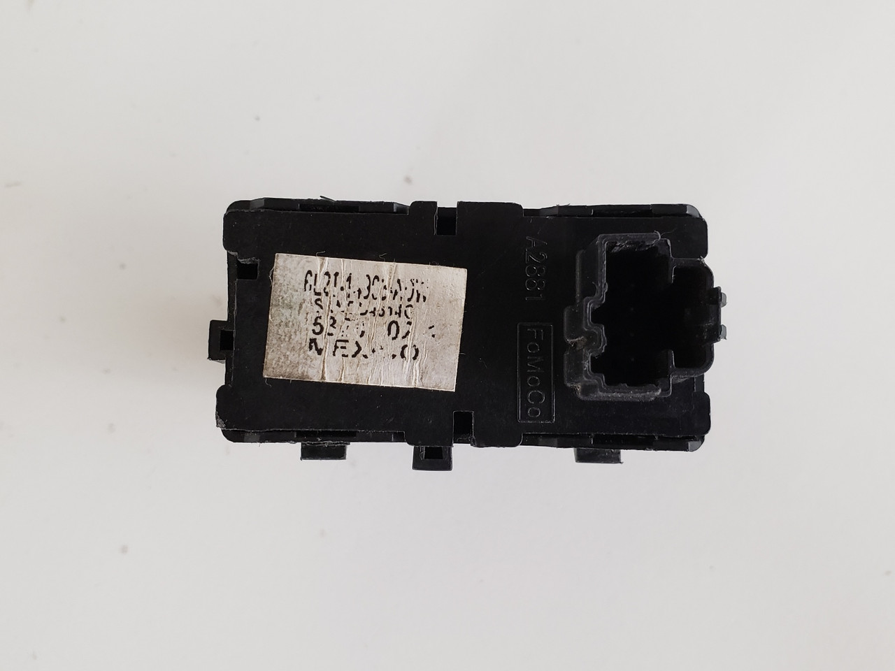 06-07 Ford Explorer 6L2T-14963-AA3JA6 Door Lock Switch OEM 06-07 Ford Explorer 6L2T-14963-AA3JA6 Door Lock Switch OEM