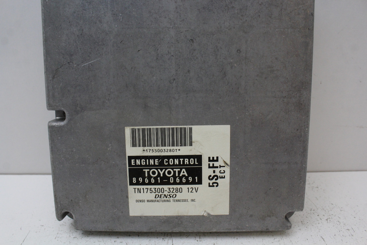 98 99 Toyota Camry 89661-06691 Computer Brain Engine Control ECU ECM EBX Module