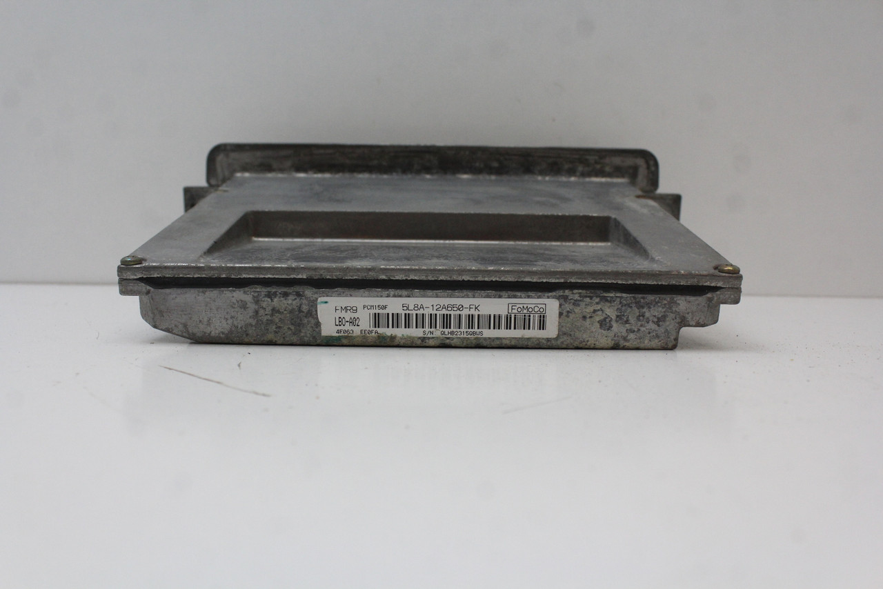 05 2005 Ford Escape 5L8A-12A650-FK Computer Engine Control ECU ECM EBX Module