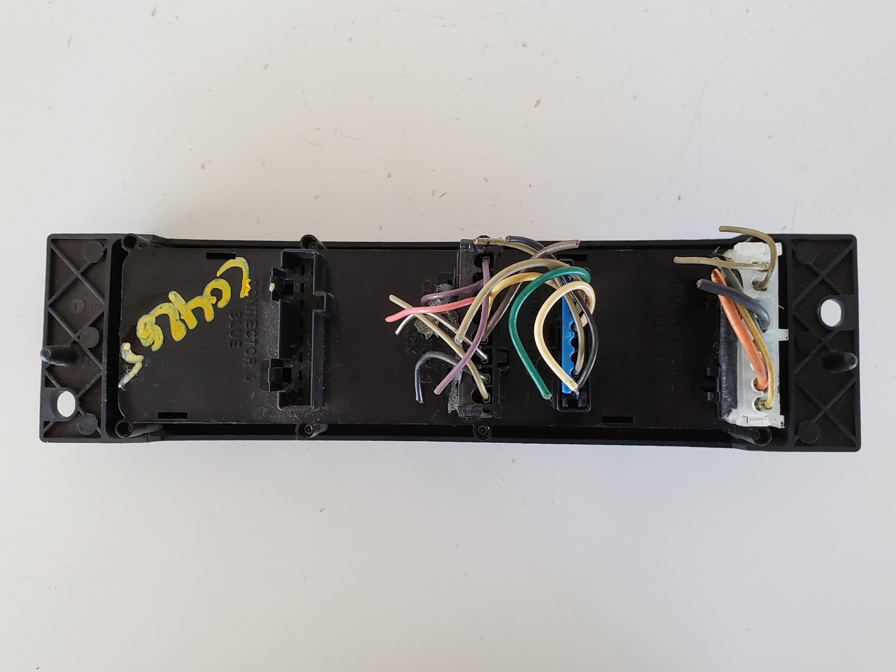 97-99 Oldsmobile Olds Silhouette 10252248 Climate TCS Windshield Dash Switches 97-99 Oldsmobile Olds Silhouette 10252248 Climate TCS Windshield Dash Switches