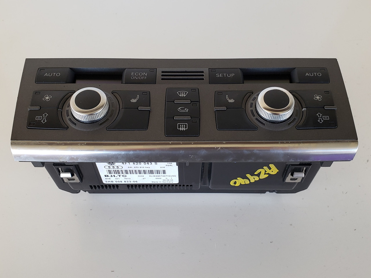 06-11 Audi A6 4F1 820 043 S Climate Control Panel Temperature Unit A/C Heater