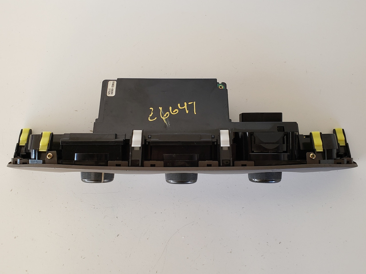 02-06 Toyota Camry LE 55902-06060 Climate Control Panel Temp Unit A/C Heater