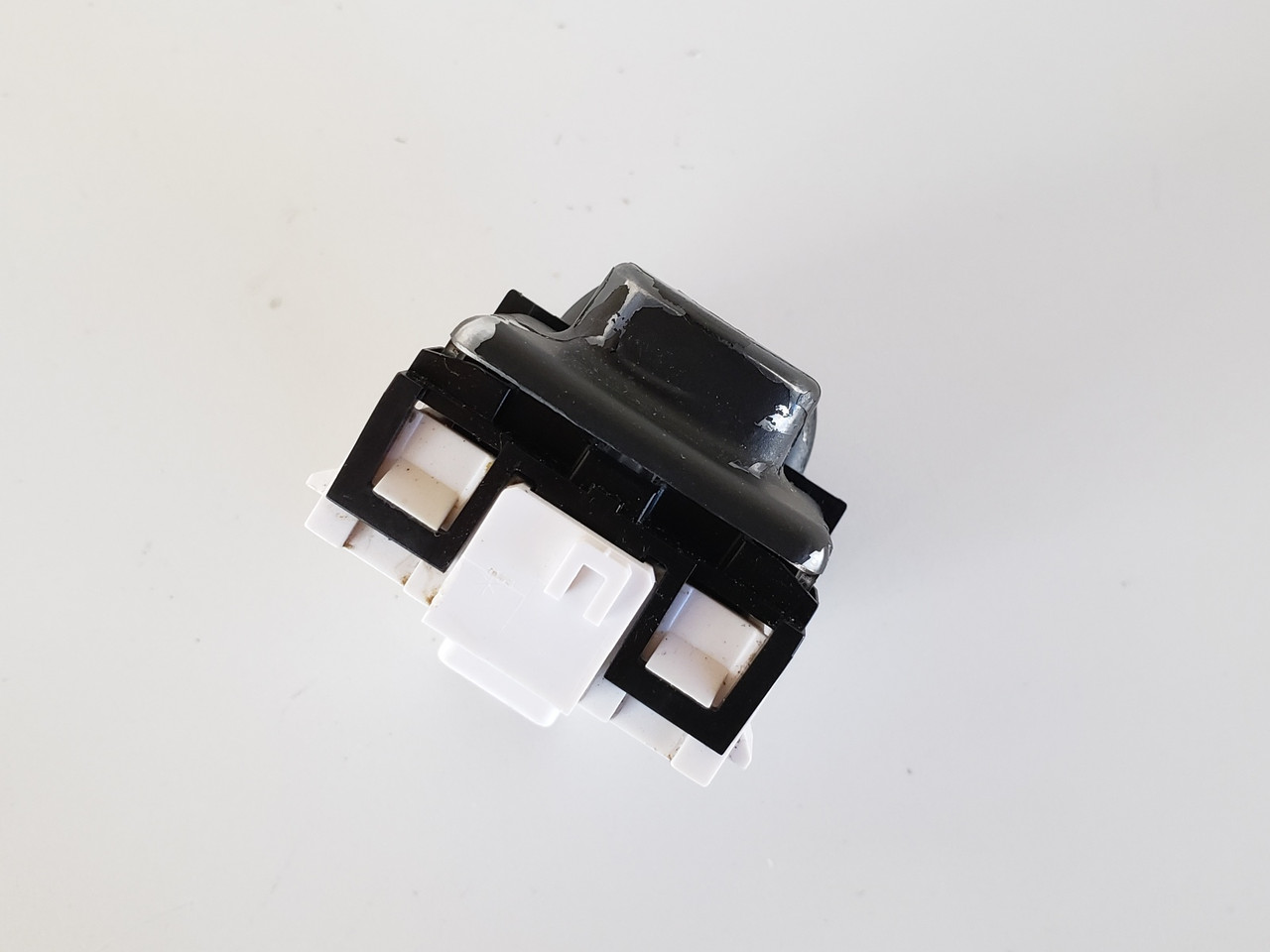 2003-2007 Cadillac CTS 25749090 Seat Memory Switch OEM