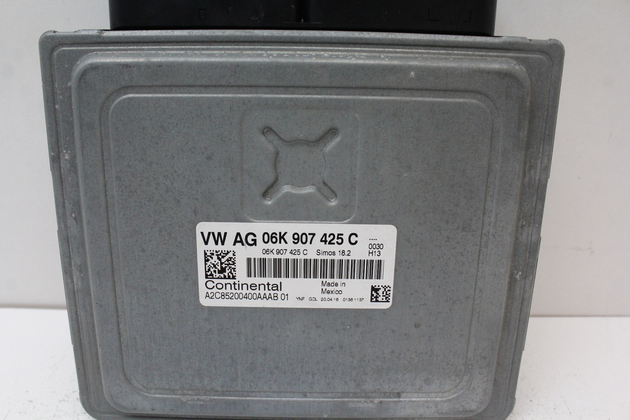 15-17 Volkswagen Jetta 06K 907 425 C Computer Engine Control ECU ECM EBX Module