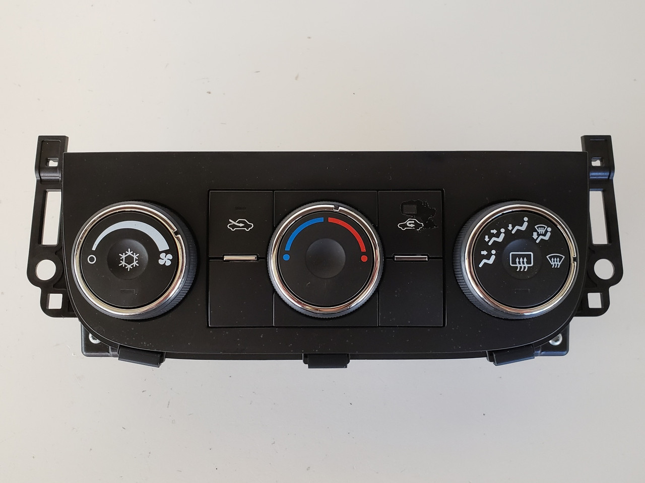 06-11 Chevy Impala 15843974 Climate Control Panel Temperature Unit A/C Heater