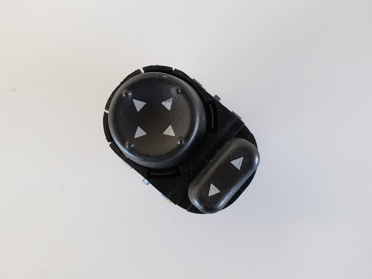 06-11 Chevrolet Chevy HHR 15261340 Mirror Switch OEM