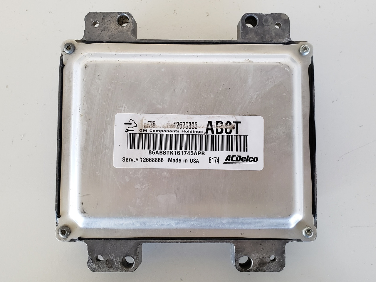 2016 Express 2500 12668866 Computer Brain Engine Control ECU ECM EBX Module