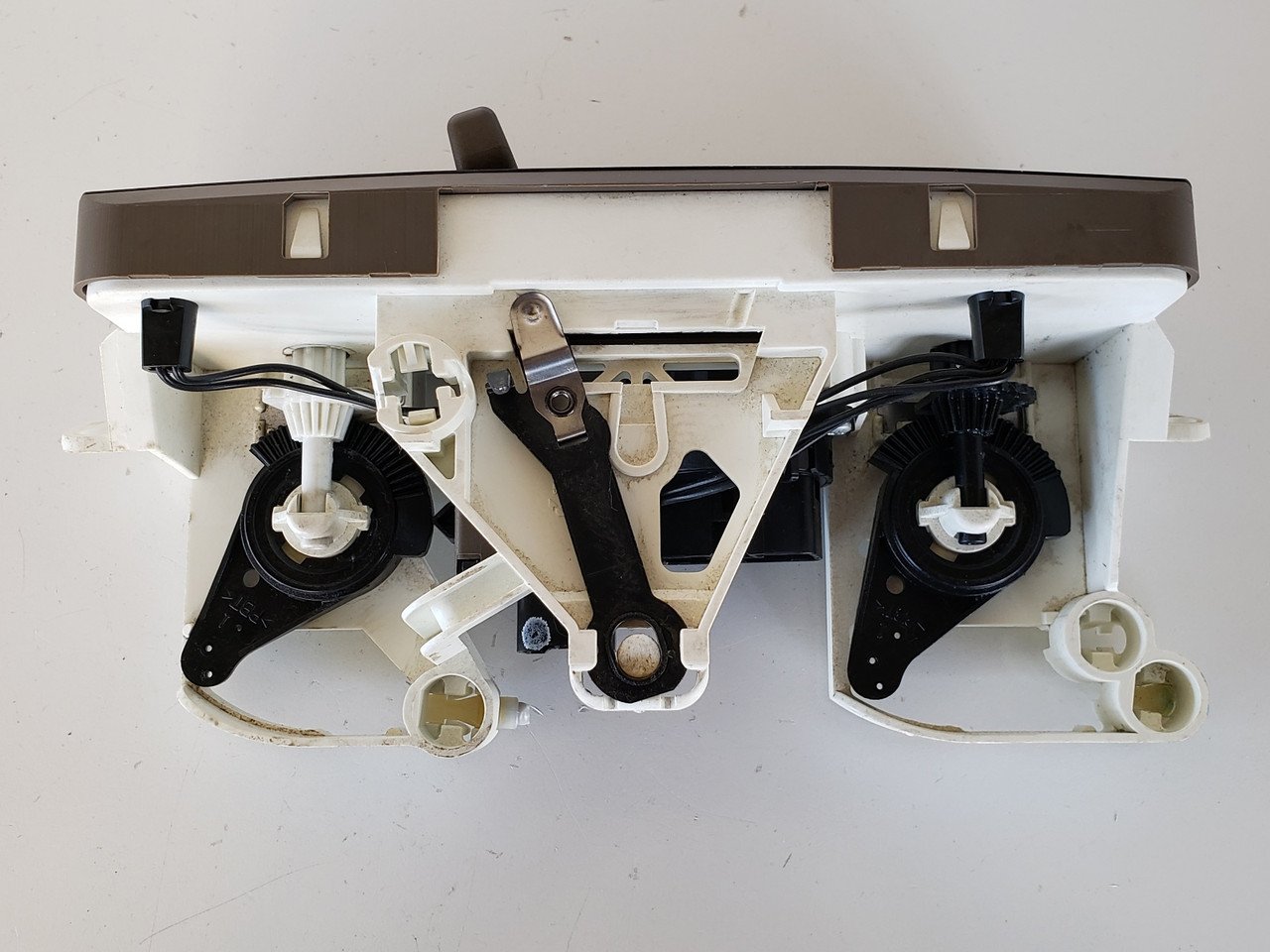 98-00 Toyota Corolla 5591002020B0 Climate Control Panel Temp Unit A/C Heater 98-00 Toyota Corolla 5591002020B0 Climate Control Panel Temp Unit A/C Heater