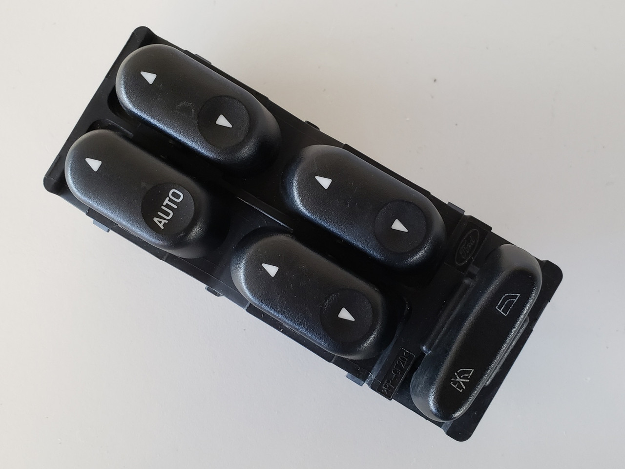 02-03 Ford Explorer 3L2T-14540-AAJADS Drivers Side Left Master Window Switch OEM