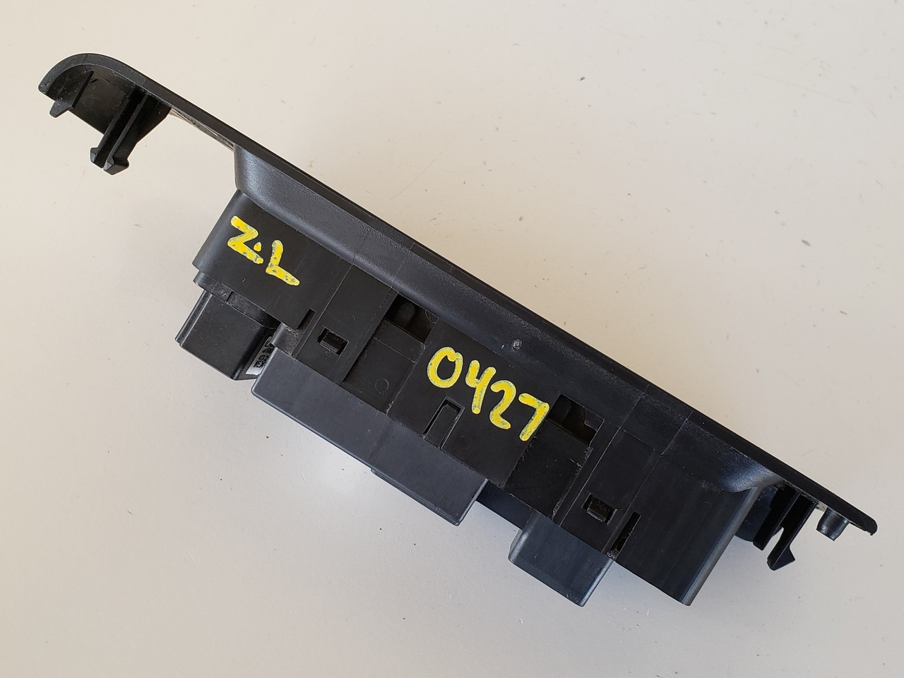 03 04 05  Land Rover Freelander Drivers Left Master Window Switch OEM