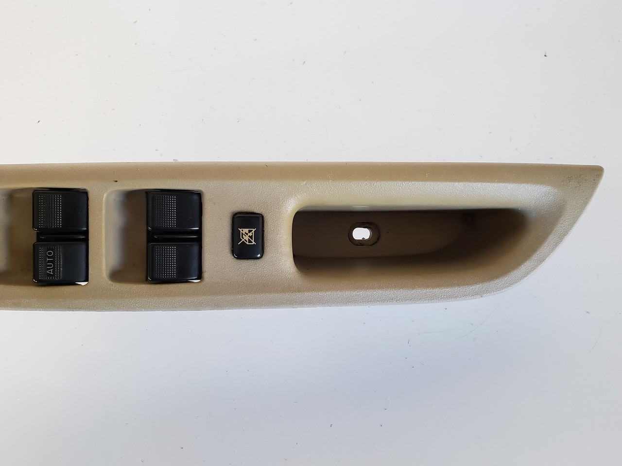03-05 Mazda 6 GK2A66350 Drivers Side Left Master Window Switch OEM