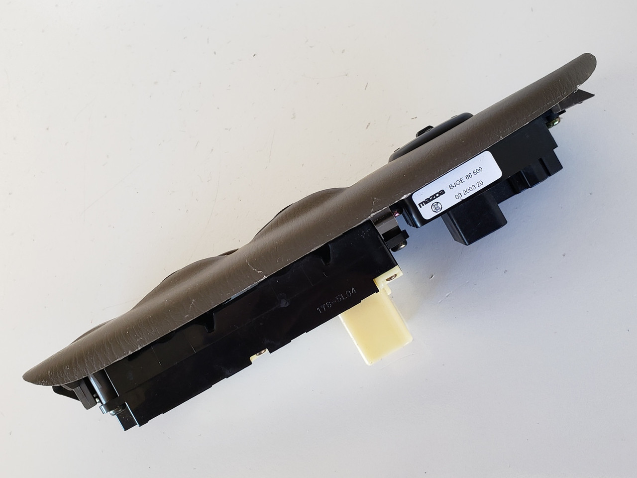 99-03 Mazda Protege Drivers Side Left Master Window Switch OEM