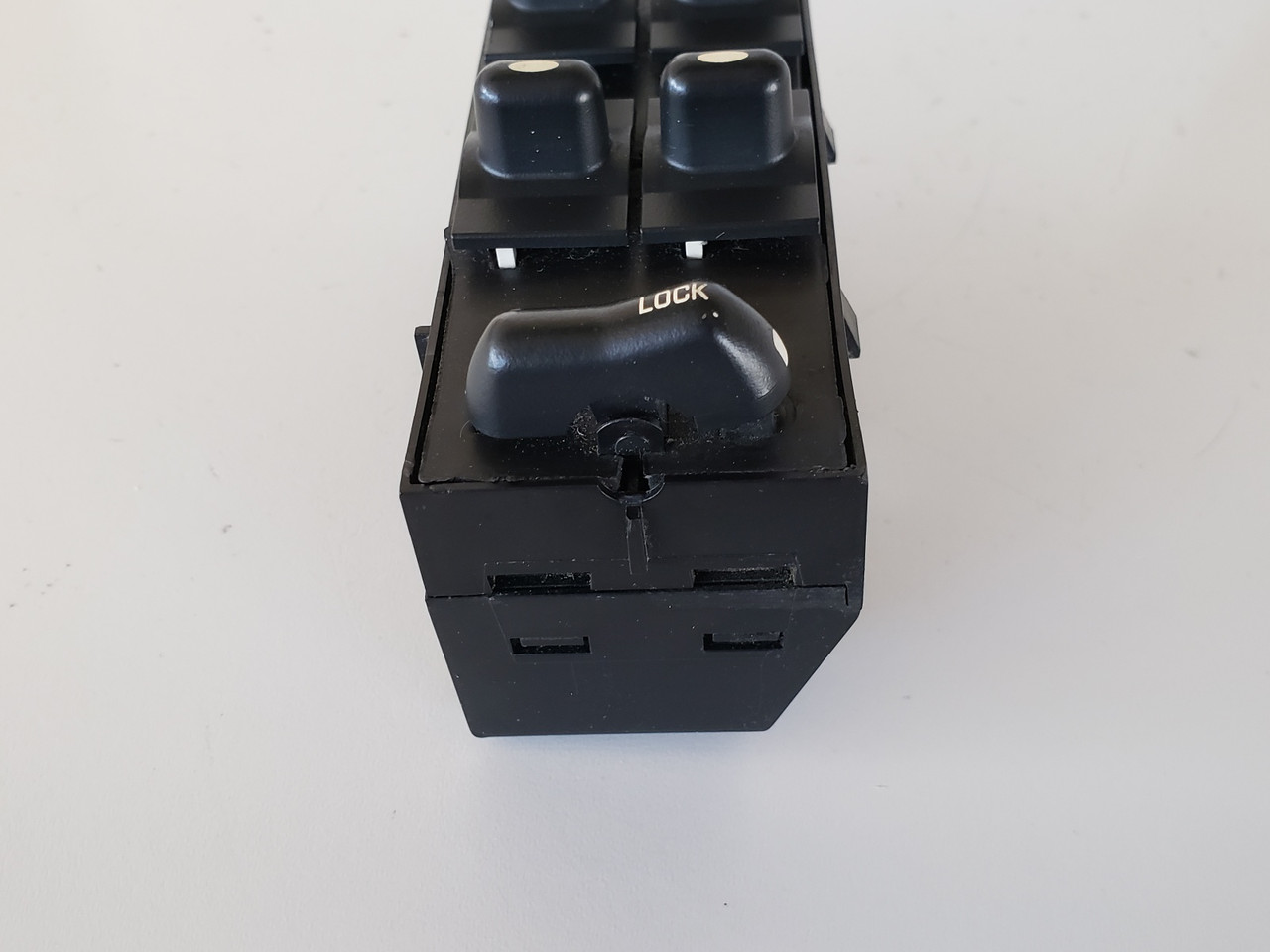 99-04 Olds Intrigue 10440281 Drivers Side Left Master Window Switch OEM