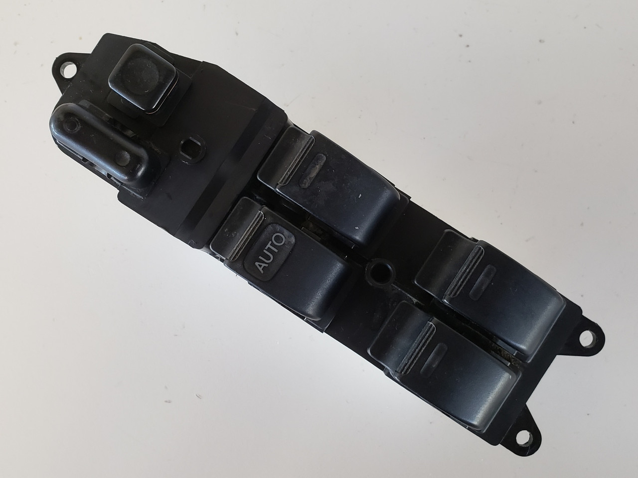 92-96 Lexus ES300 Drivers Side Left Master Window Switch OEM