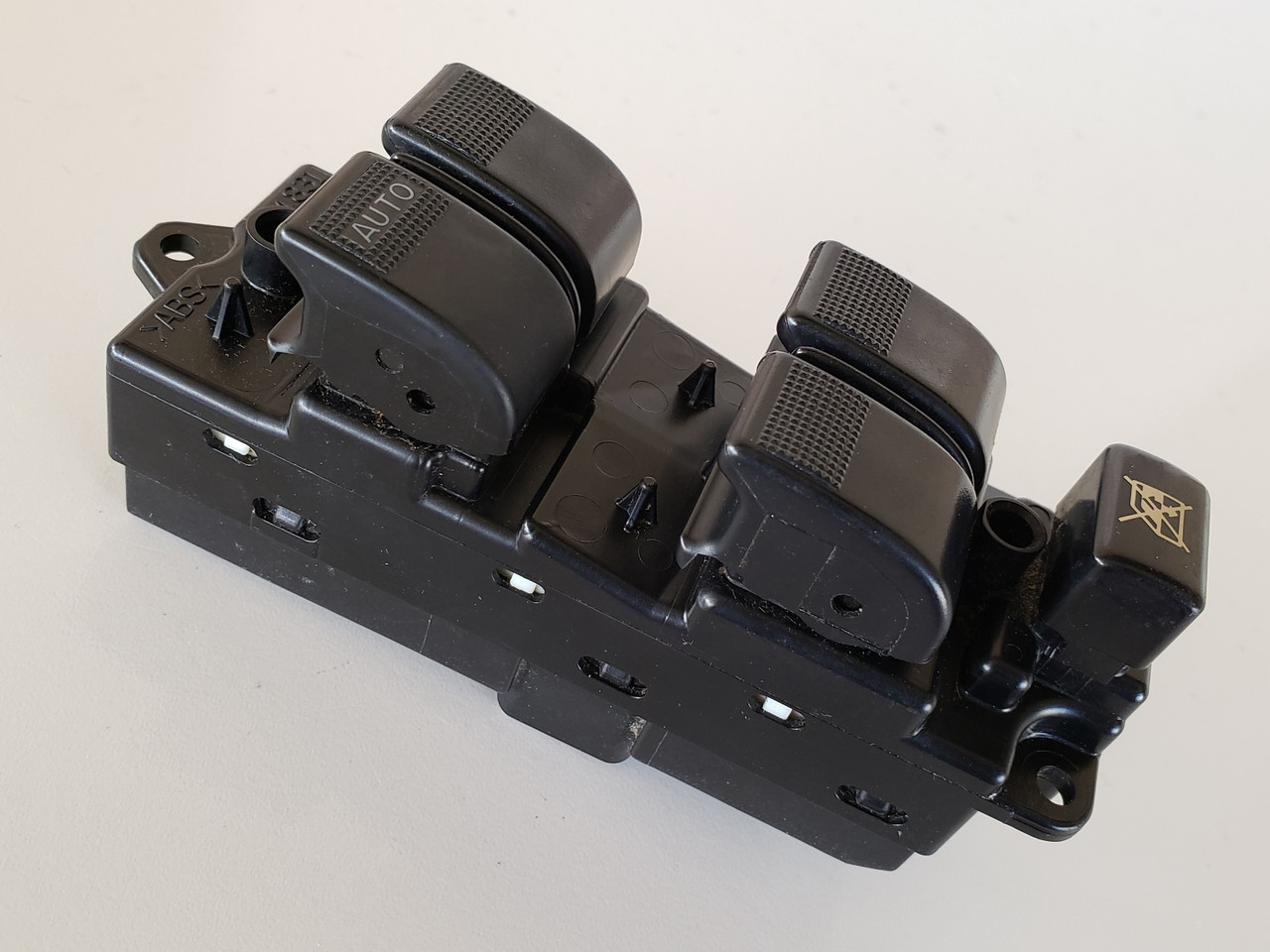 03-05 Mazda 6 GK2A 66 350 Drivers Side Left Master Window Switch