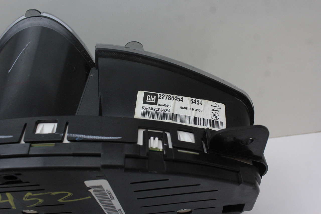 2012 12 Cadillac SRX 22786454 Speedometer Head Instrument Cluster Gauges 86K