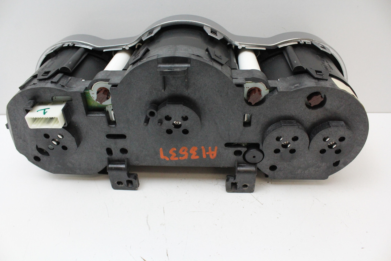 2005 05 Nissan Maxima 24810 ZK005 Speedometer Instrument Cluster Gauges 101K