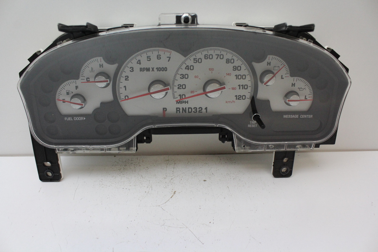 04 05 Mountaineer 4L2T-10849-JJ Speedometer Instrument Cluster