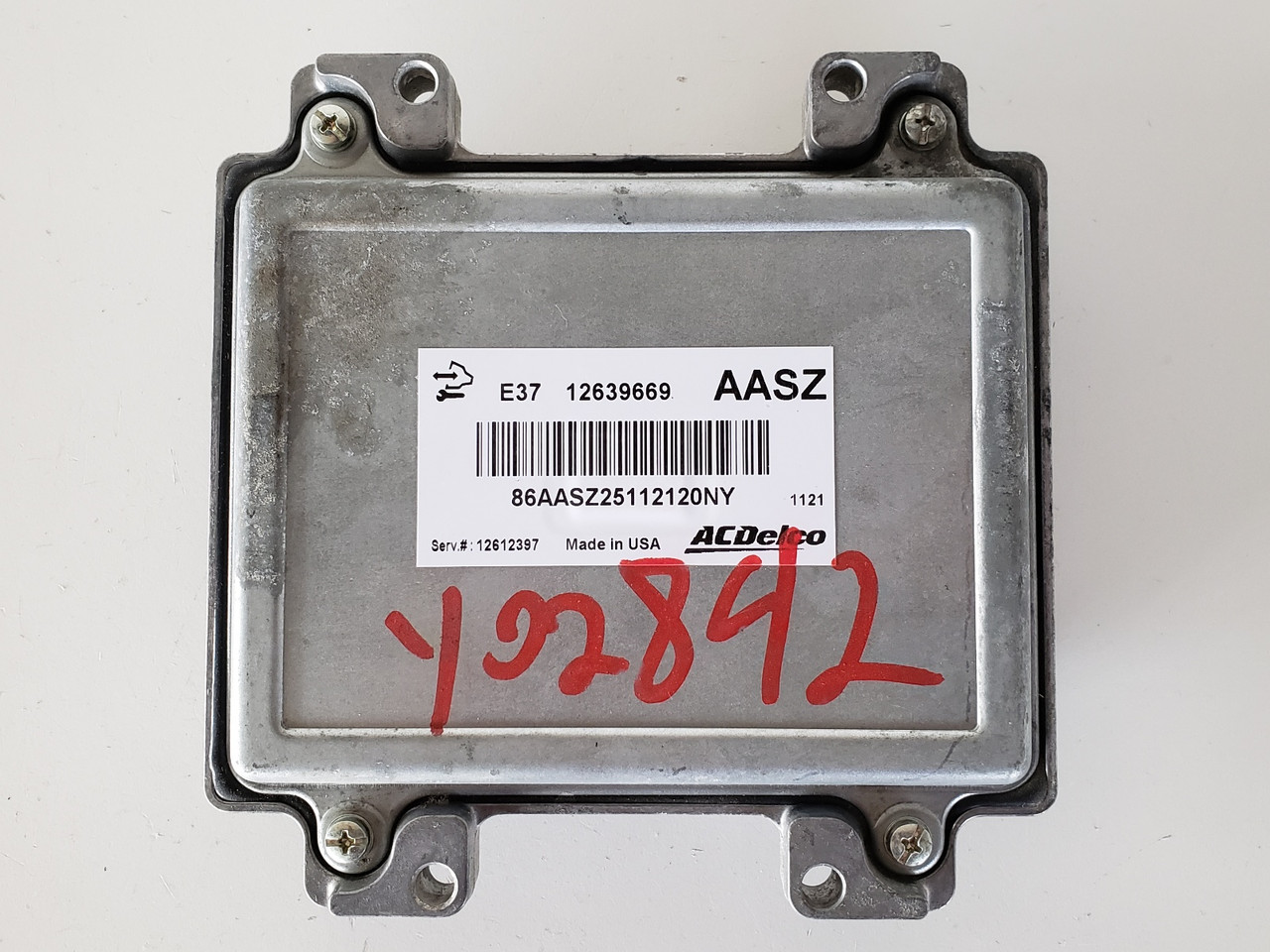 2010-2011 12612397 Computer Brain Engine Control ECU ECM EBX Module 2010-2011 12612397 Computer Brain Engine Control ECU ECM EBX Module