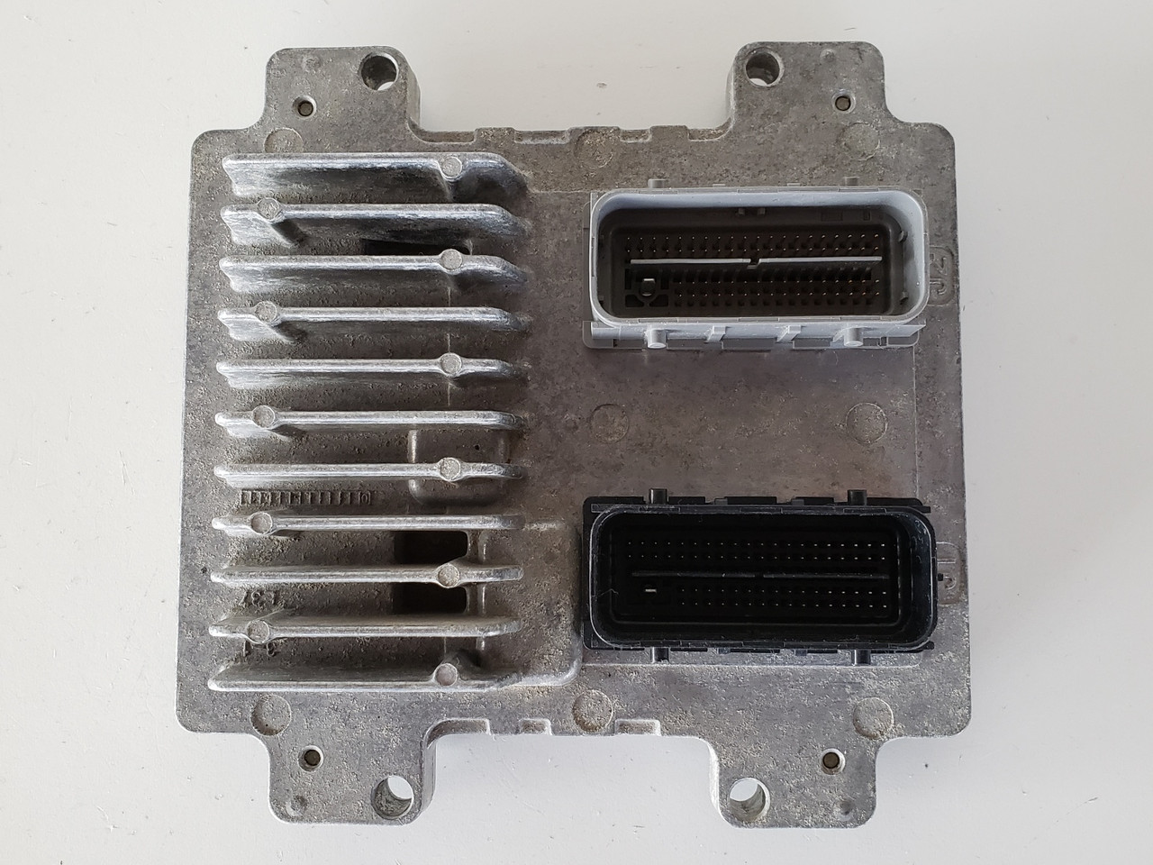 2010-2011 12612397 Computer Brain Engine Control ECU ECM EBX Module 2010-2011 12612397 Computer Brain Engine Control ECU ECM EBX Module