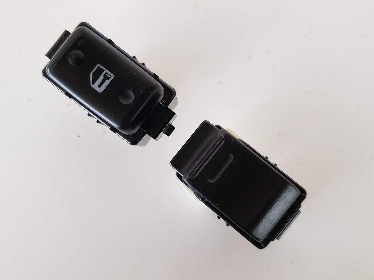 98-02 Toyota Corolla Right Front Passenger Window Switch OEM