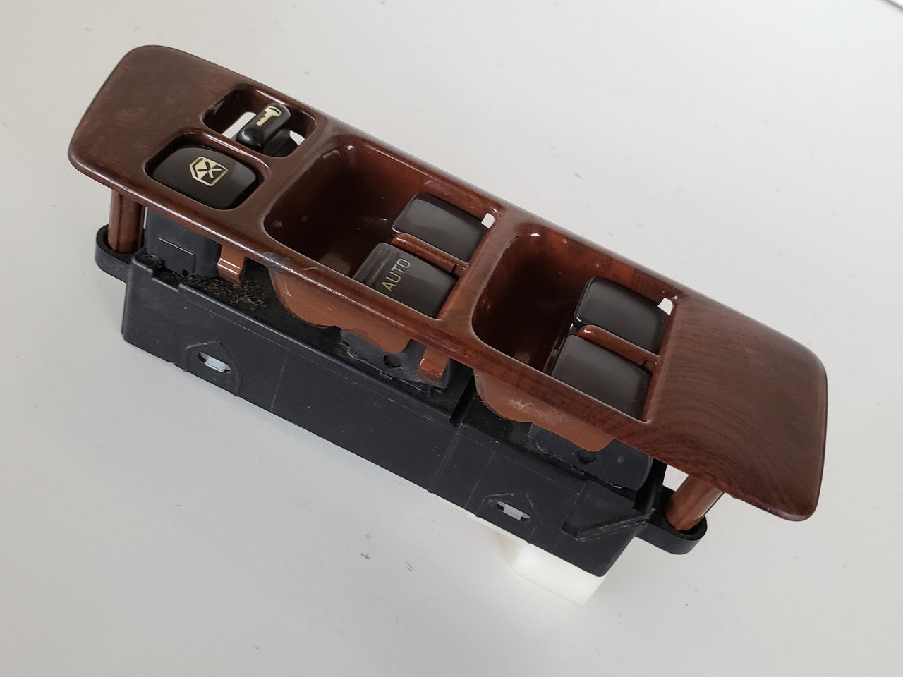 98-00 Forester Base 83081-FC010 Drivers Side Left Master Window Switch OEM 98-00 Forester Base 83081-FC010 Drivers Side Left Master Window Switch OEM