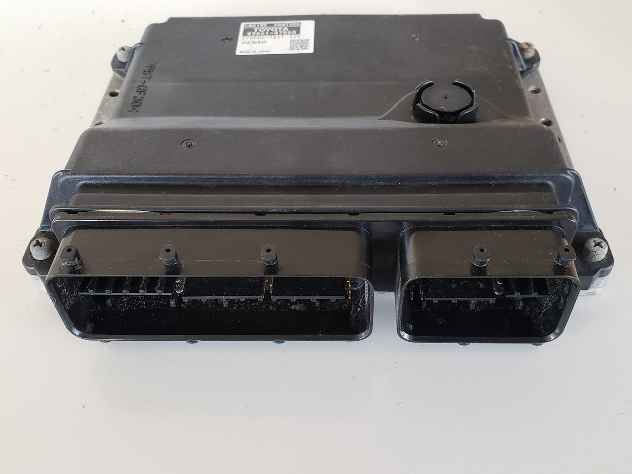 2014 Toyota Prius 89661-47560 Computer Brain Engine Control ECU