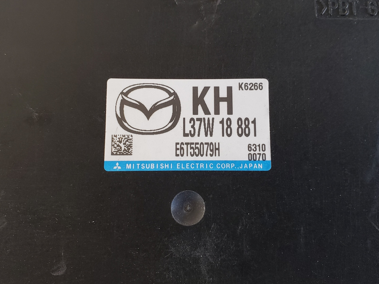 シークエンス3 2006 Mazda 3 L37W 18 881 Computer Brain Engine Control ECU