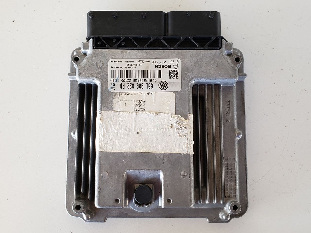 2011-2012 Jetta 03L 906 022 PB Computer Brain Engine Control ECU ECM EBX Module